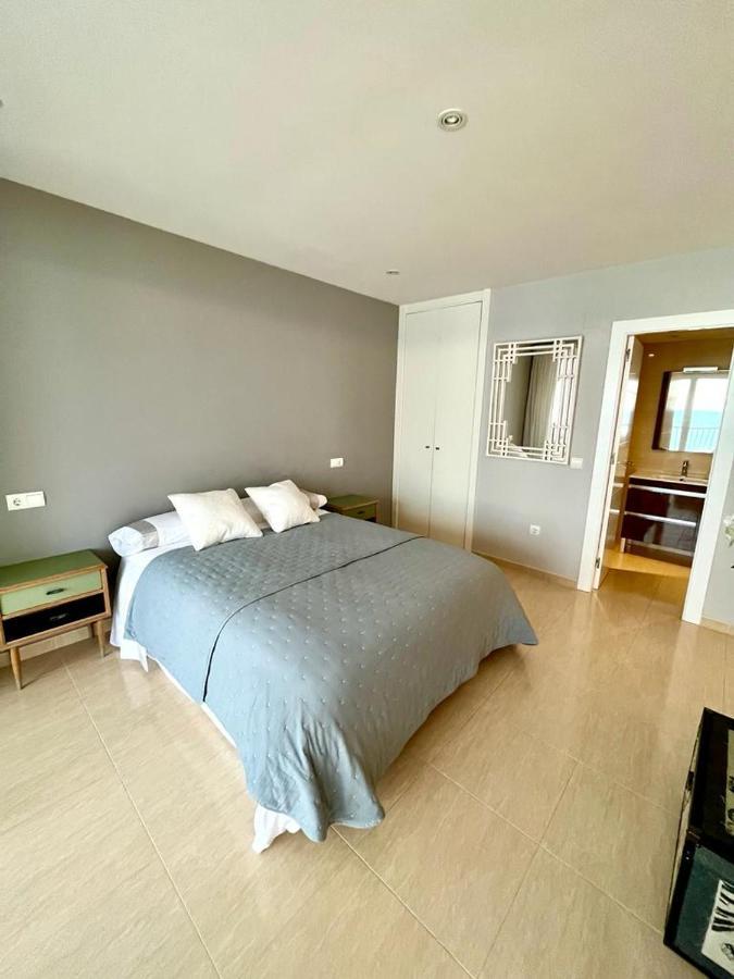 Dali Poniente Apartment Бенидорм Екстериор снимка