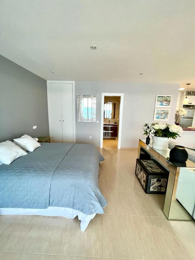 Dali Poniente Apartment Бенидорм Екстериор снимка