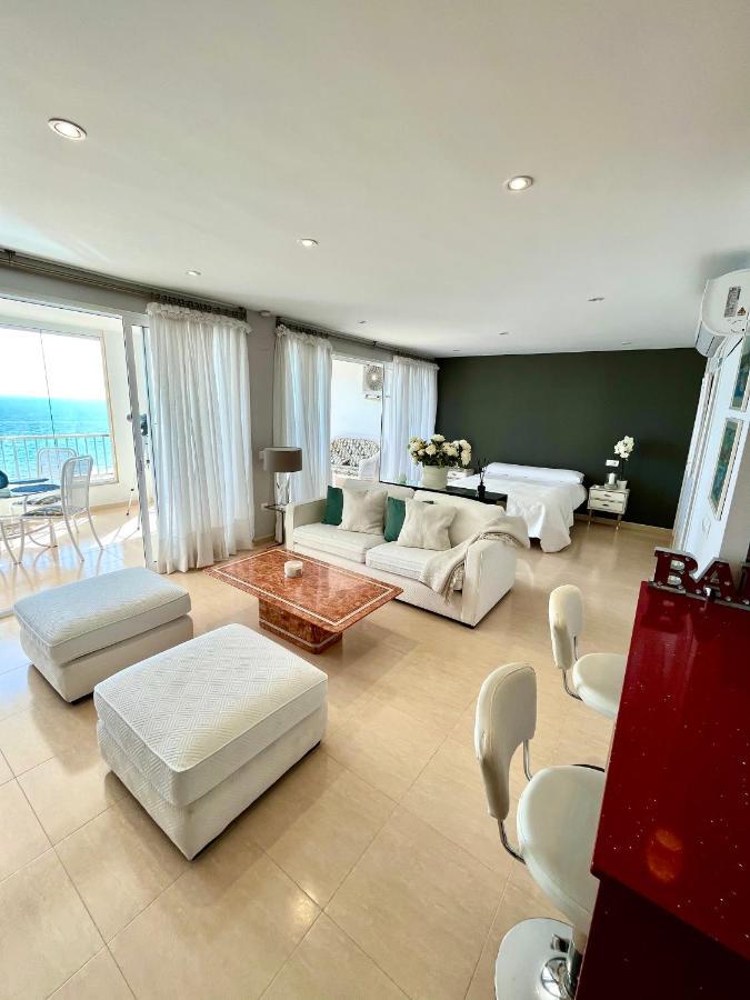 Dali Poniente Apartment Бенидорм Екстериор снимка