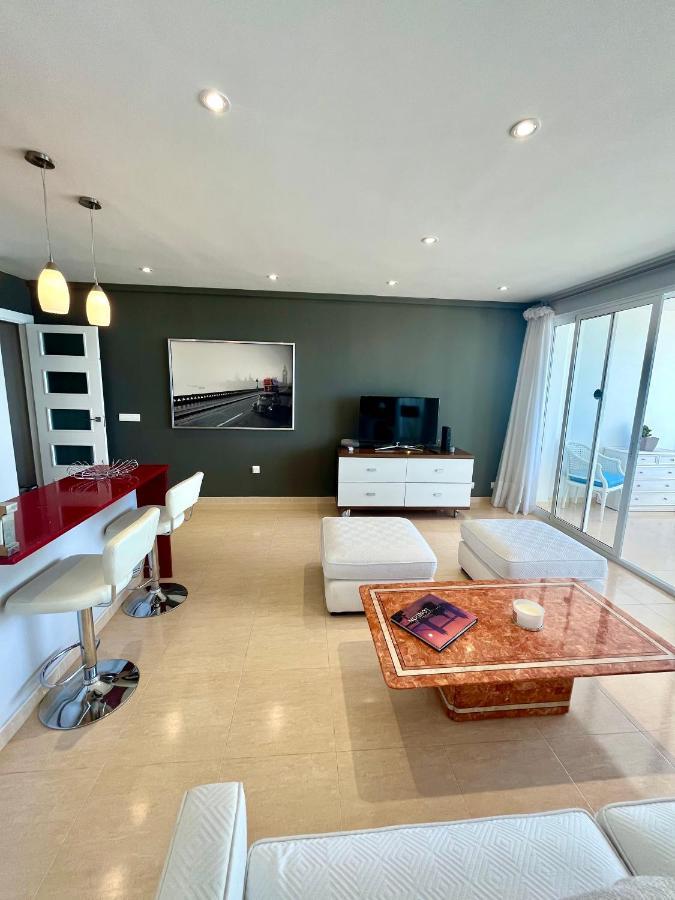 Dali Poniente Apartment Бенидорм Екстериор снимка